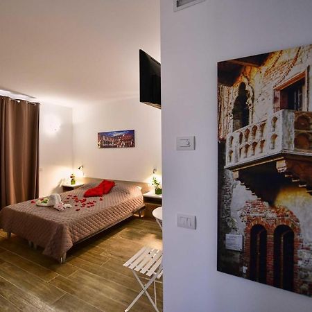 La Terrazza Sul Garda Hotel Exterior foto