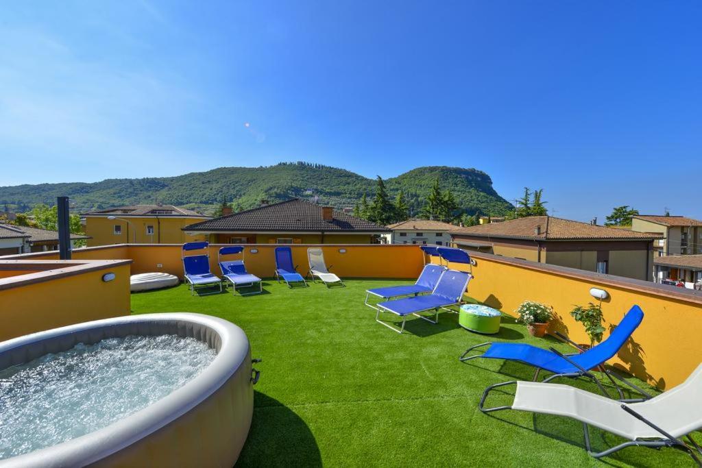 La Terrazza Sul Garda Hotel Exterior foto