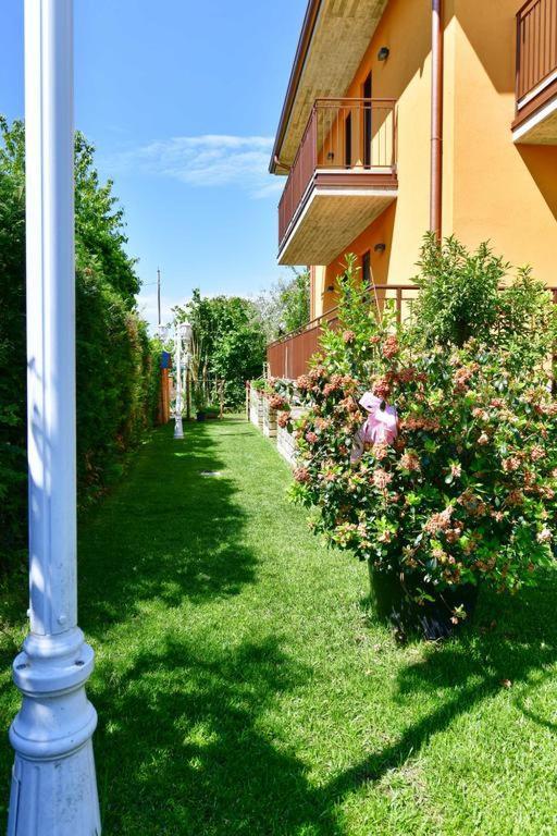 La Terrazza Sul Garda Hotel Exterior foto